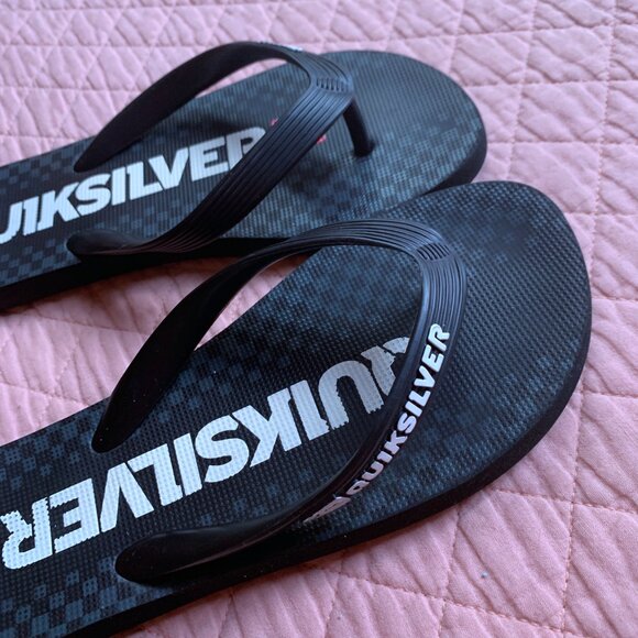QUICKSILVER -  Black and White Sandals - Thongs - Men 6-7 - Picture 5 of 13